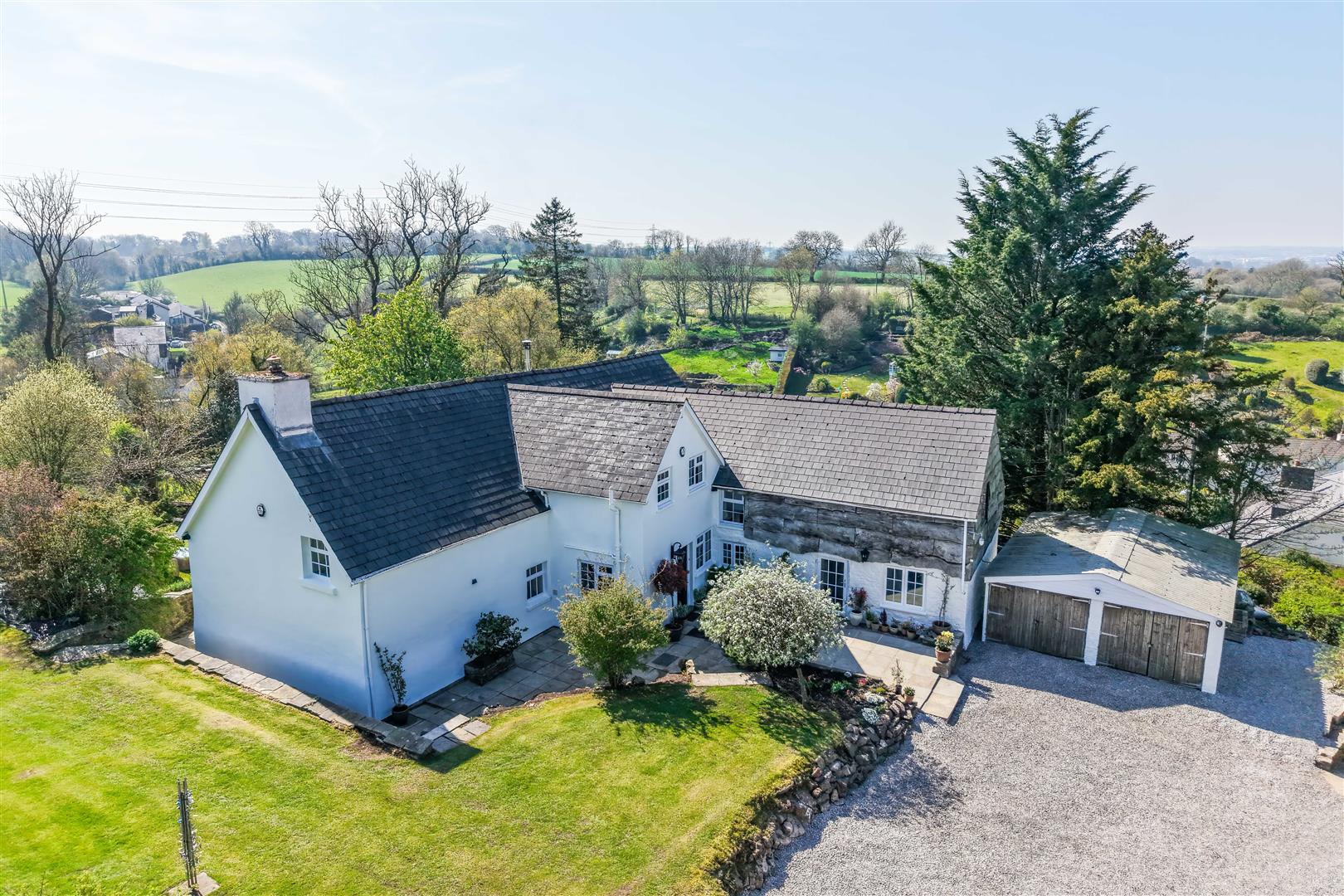 The Rhiw, Graig Penllyn, Cowbridge,Vale of Glamorgan, CF71 7RS